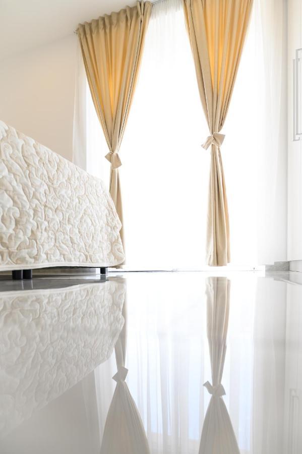 Luxury Rooms Green And Gold سبليت المظهر الخارجي الصورة